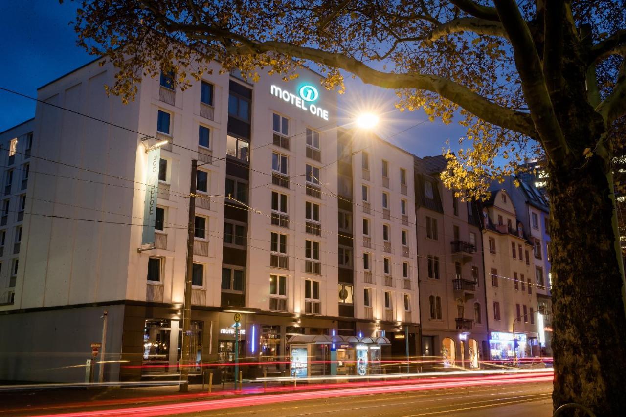 Motel One Frankfurt-Eastside Frankfurt am Main Exterior photo